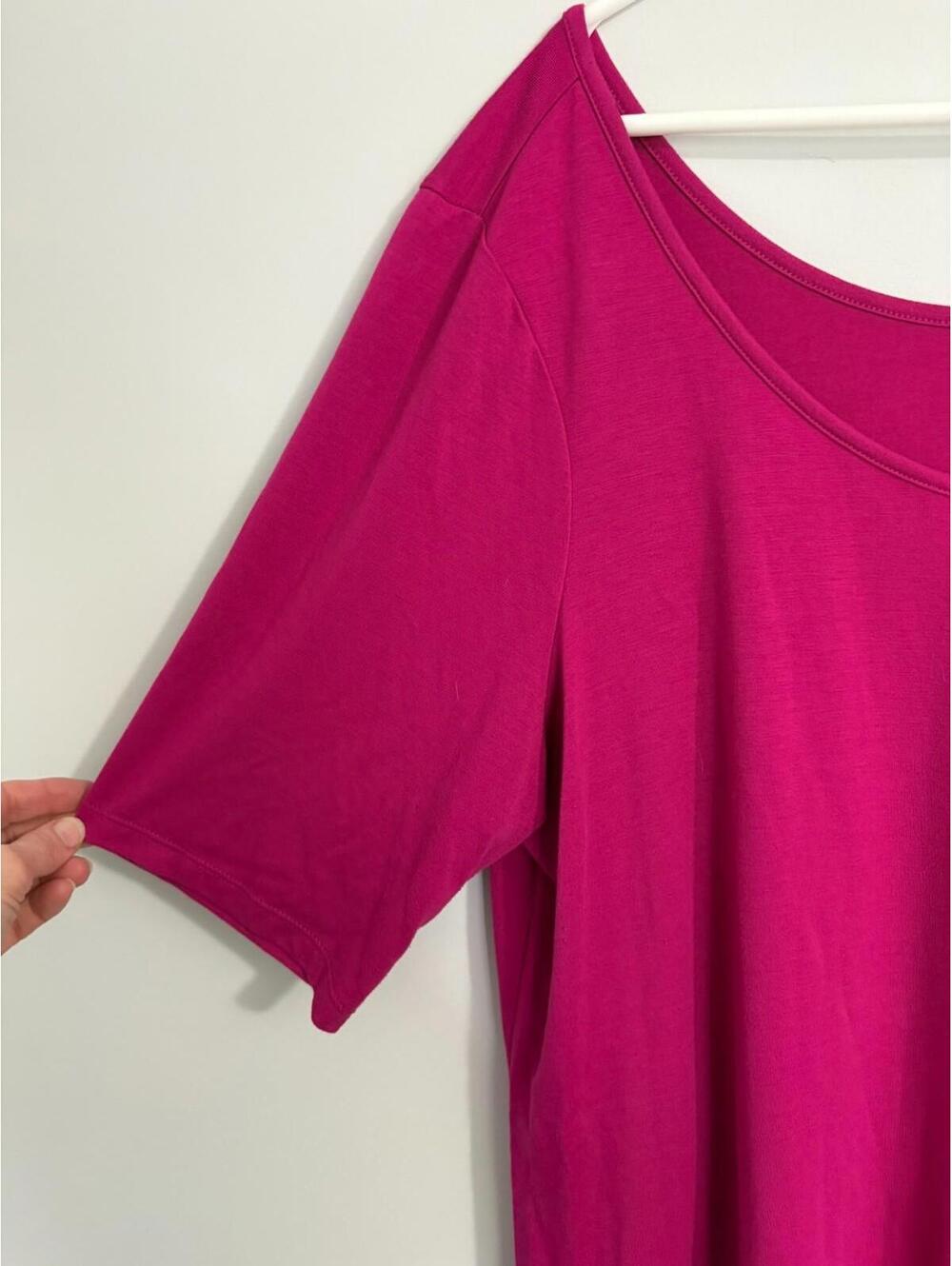 Old Navy Womens Top 2X Hot Pink Scoop Boat Neck Short Sleeves Stretch - Picture 3 of 6